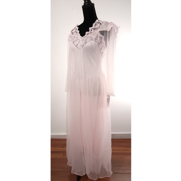 Vintage Beth Michaels Satin Nightgown with Sheer Robe Pink Sz Small - Picture 1 of 10